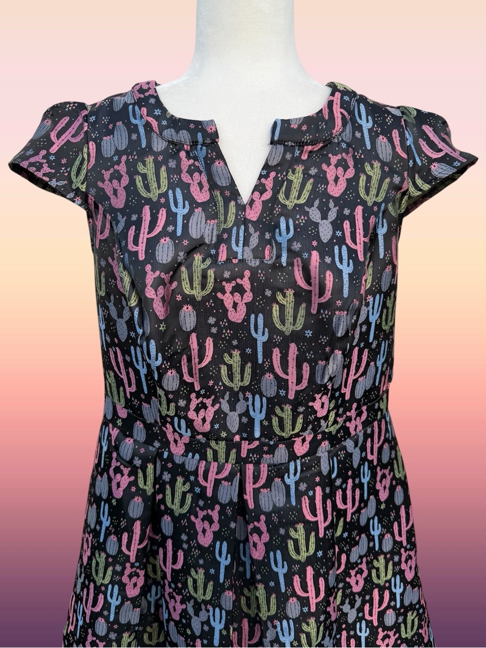 ModCloth Jacquard Multi-Color Cactus Fit & Flare Pleated Satiny Swing Dress, 16 - Picture 2 of 13